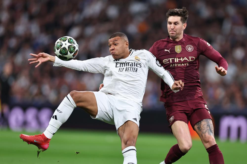 队的防守更 队的防守更